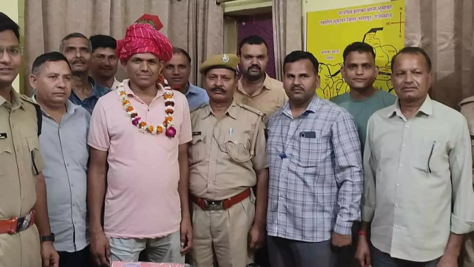 एएसआई मदन लाल लोधा का भुसावर से डीग स्थानांतरण, पुलिस विभाग ने दी विदाई एएसआई मदन लाल लोधा का भुसावर से डीग स्थानांतरण, पुलिस विभाग ने दी विदाई