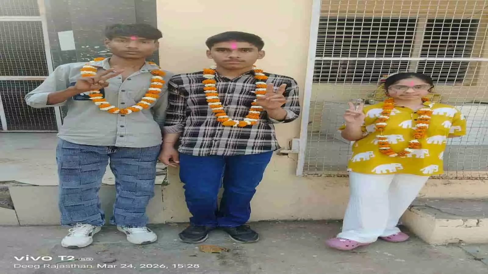 डीग के महात्मा गांधी स्कूल ने रचा इतिहास, 10वीं बोर्ड में जिला टॉप डीग के महात्मा गांधी स्कूल ने रचा इतिहास, 10वीं बोर्ड में जिला टॉप