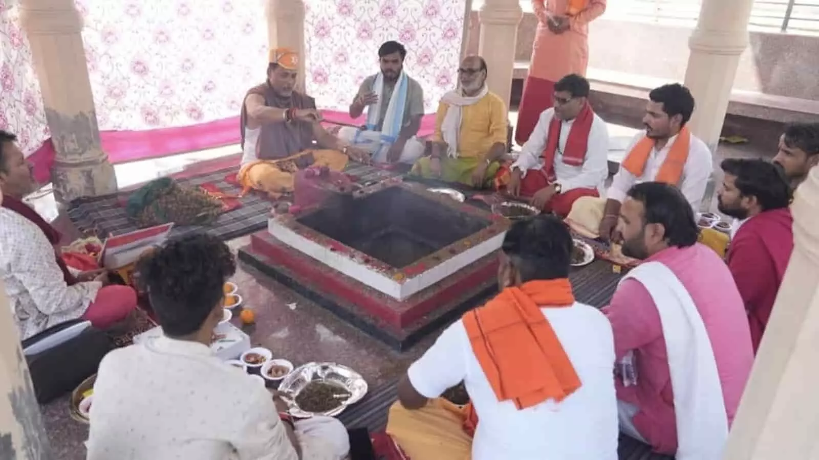बारां: प्रमोद जैन भाया ने चैत्र नवरात्र पर किया कन्या पूजन और ब्राह्मण भोज