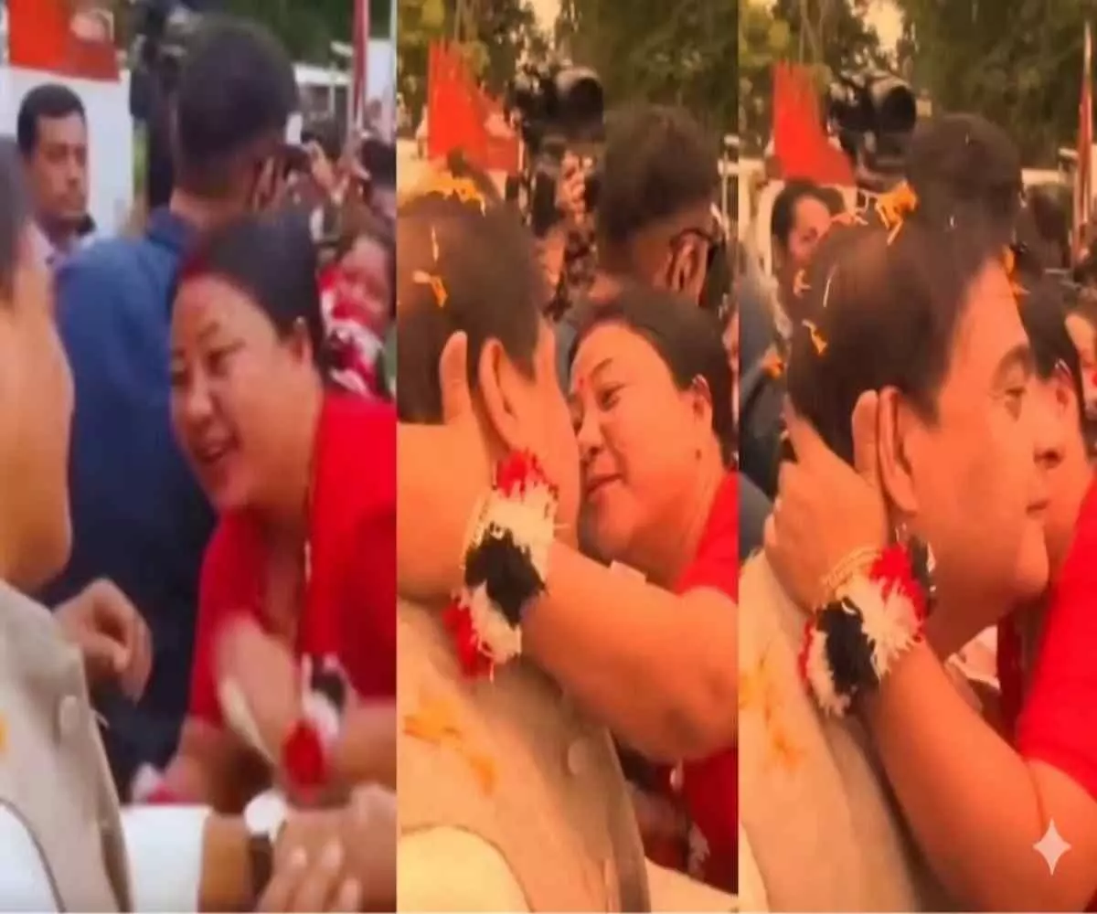 चुनावी रैली में उमड़ा मातृ शक्ति का सैलाब: असम सीएम के वायरल किस मोमेंट पर छिड़ी सियासी जंग, विरोधियों की बोलती बंद चुनावी रैली में उमड़ा मातृ शक्ति का सैलाब: असम सीएम के वायरल किस मोमेंट पर छिड़ी सियासी जंग, विरोधियों की बोलती बंद