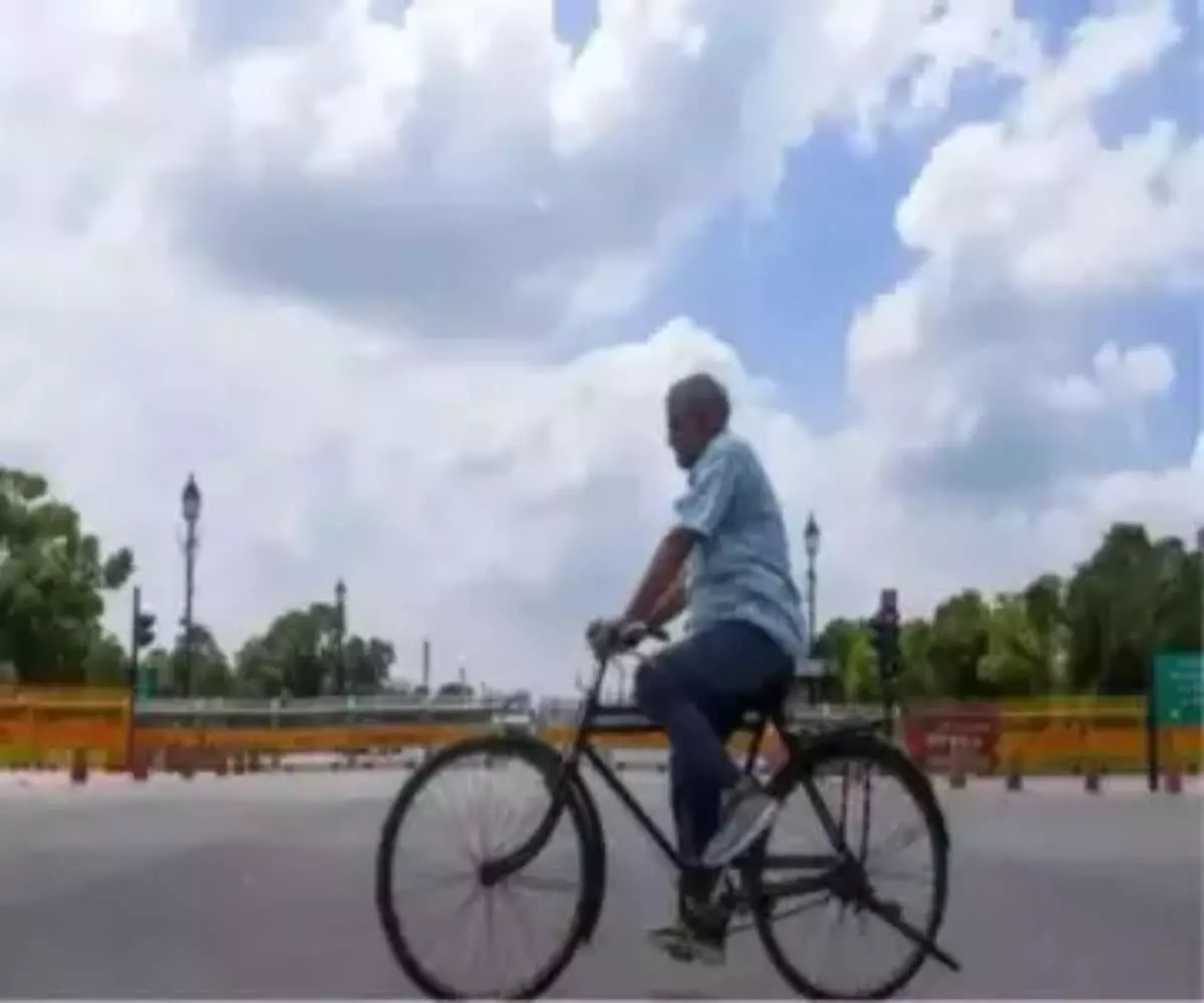 बदल रहा है दक्षिण का मिजाज- तटीय इलाकों में उमस का टॉर्चर- केरल में गरज-चमक के साथ फुहारों का अलर्ट