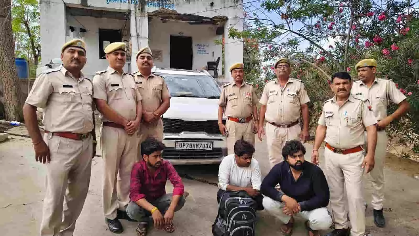 सिरोही: आबूरोड में 20 किलो चरस बरामद, कार सवार तीन अंतरराज्यीय तस्कर गिरफ्तार