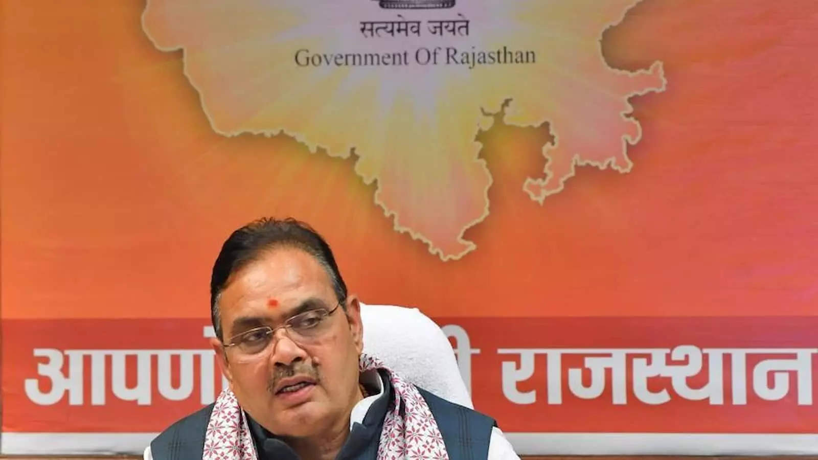 राजस्थान एक जिला एक उत्पाद नीति 2024: स्थानीय उत्पादों को मिलेगी ग्लोबल पहचान राजस्थान एक जिला एक उत्पाद नीति 2024: स्थानीय उत्पादों को मिलेगी ग्लोबल पहचान