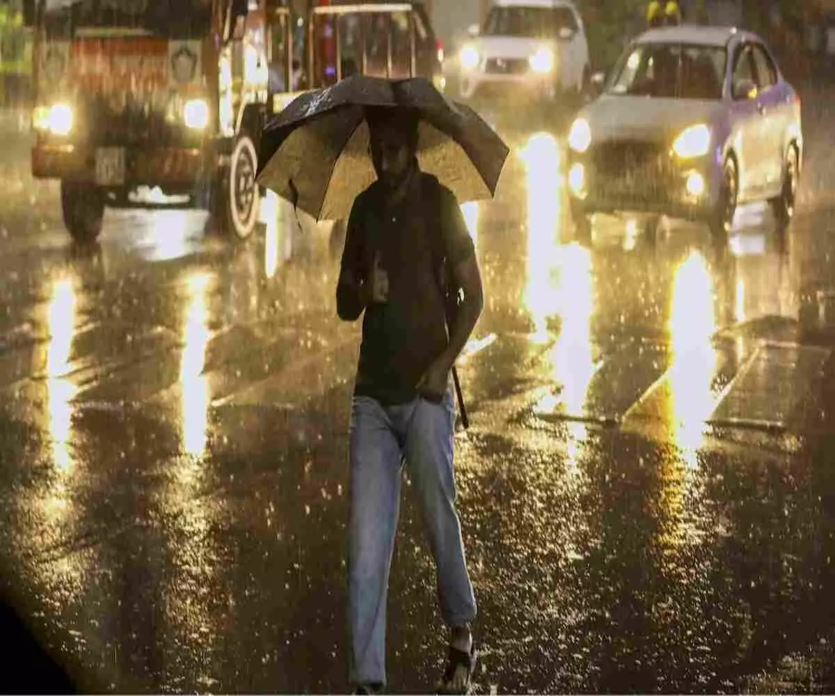 दक्षिण भारत में गरज-चमक का अलर्ट- आज बारिश और तेज हवाओं की चेतावनी दक्षिण भारत में गरज-चमक का अलर्ट- आज बारिश और तेज हवाओं की चेतावनी
