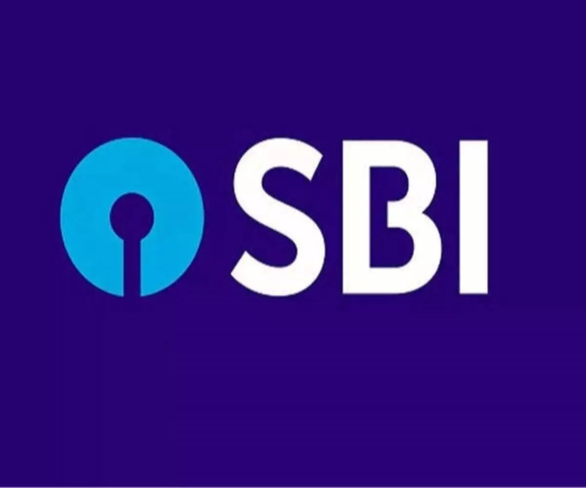 SBI Share Price Live- उतार-चढ़ाव के बीच SBI के शेयरों ने पकड़ी रफ्तार SBI Share Price Live- उतार-चढ़ाव के बीच SBI के शेयरों ने पकड़ी रफ्तार