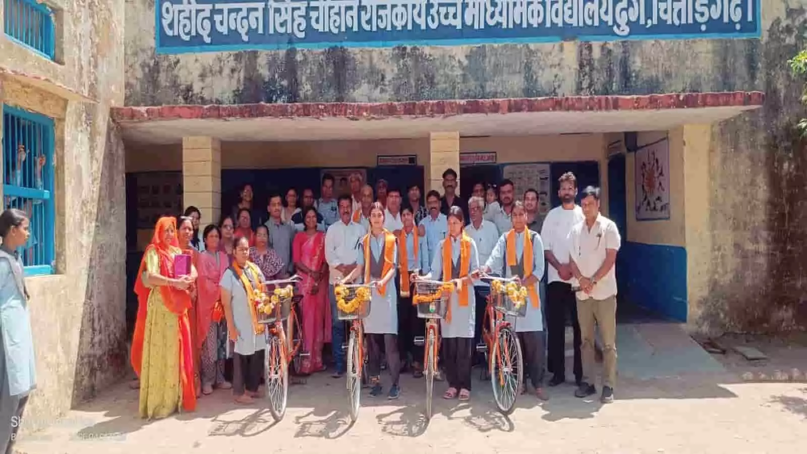cycle-distribution-ceremony-chittorgarh-school.jpg
