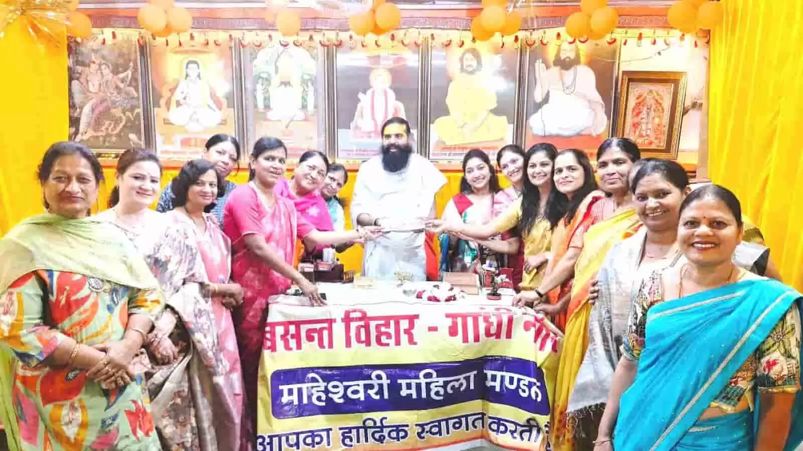 भीलवाड़ा: सामूहिक विवाह सम्मेलन में 31 वधुओं को मिलेगी सोने की नोज पिन भीलवाड़ा: सामूहिक विवाह सम्मेलन में 31 वधुओं को मिलेगी सोने की नोज पिन