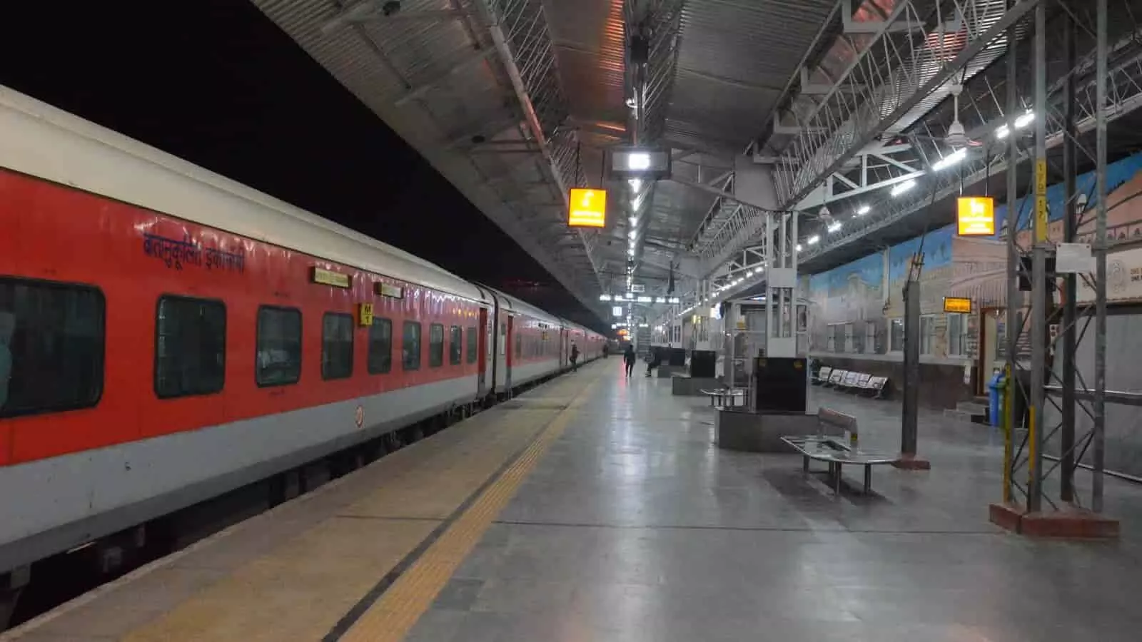 अमृत भारत योजना: 15.17 करोड़ से बदला दौसा रेलवे स्टेशन का स्वरूप अमृत भारत योजना: 15.17 करोड़ से बदला दौसा रेलवे स्टेशन का स्वरूप