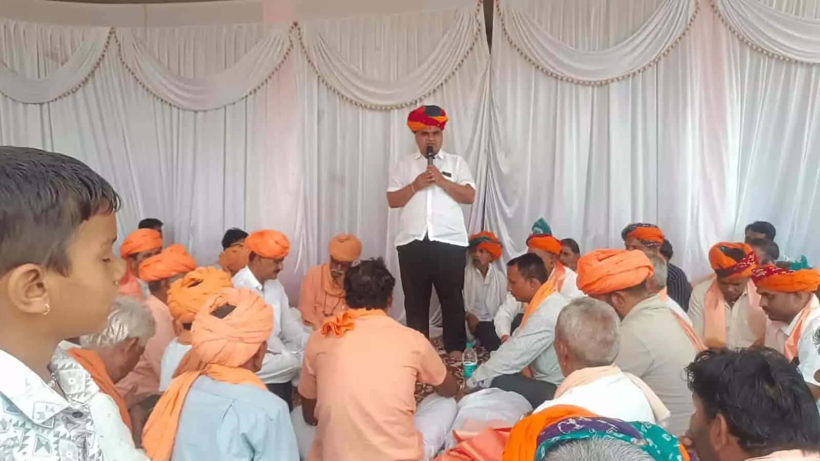 चित्तौड़गढ़: मंत्री गौतम कुमार दक ने डूंगला में किया धर्मशाला का लोकार्पण