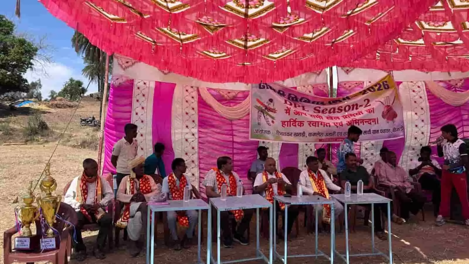 ढीमड़ी प्रीमियम लीग सीजन-2 का आगाज, रामलाल गाडरी ने किया उद्घाटन ढीमड़ी प्रीमियम लीग सीजन-2 का आगाज, रामलाल गाडरी ने किया उद्घाटन