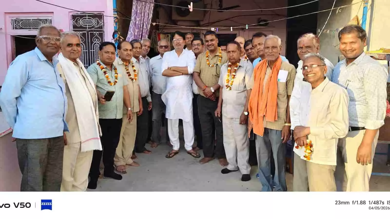 गंगापुर सिटी: मां गुमानो बीजासनी देवी सेवा समिति के महेश शर्मा अध्यक्ष चुने गए गंगापुर सिटी: मां गुमानो बीजासनी देवी सेवा समिति के महेश शर्मा अध्यक्ष चुने गए