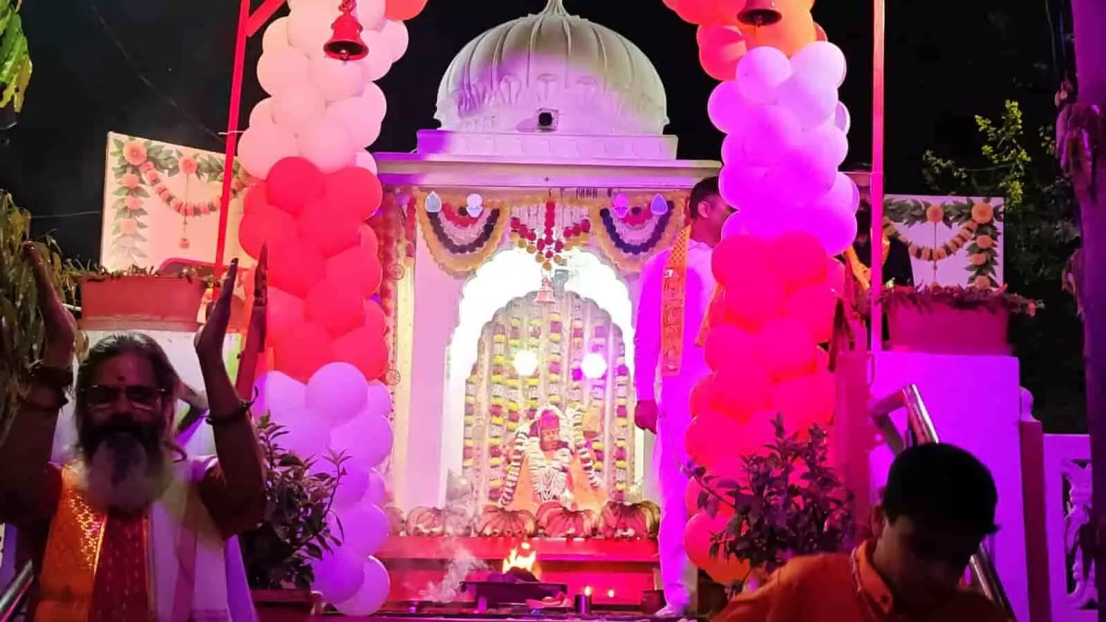 जयपुर: वीर हनुमान मंदिर में हनुमान जन्मोत्सव आयोजित, बाल संत लविश जी ने दिया संदेश जयपुर: वीर हनुमान मंदिर में हनुमान जन्मोत्सव आयोजित, बाल संत लविश जी ने दिया संदेश