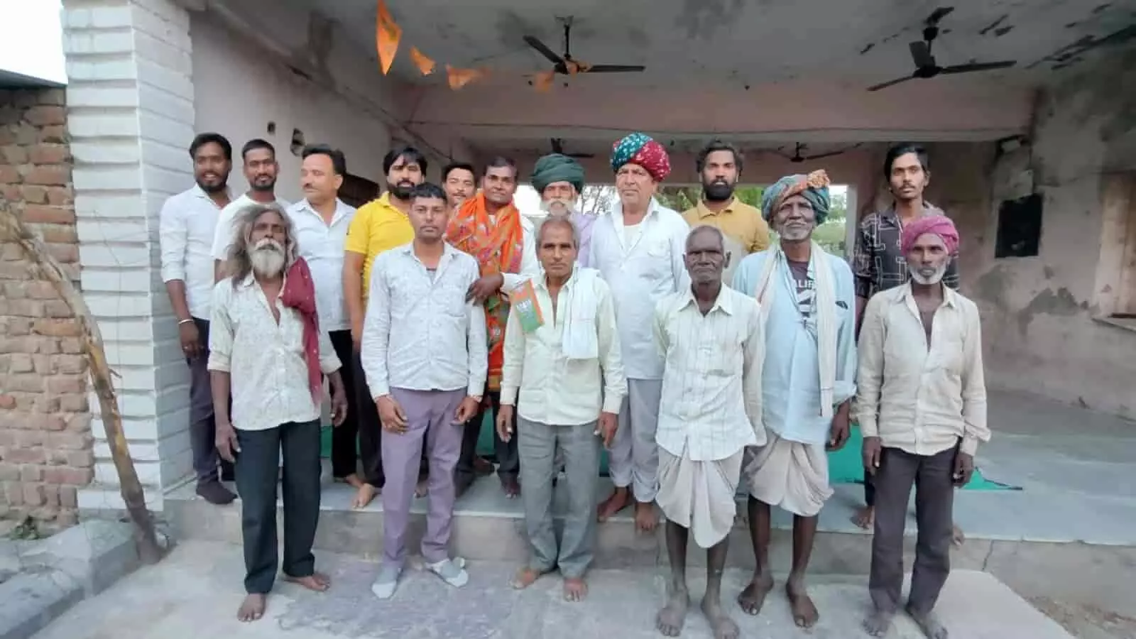 भाजपा एसटी मोर्चा प्रदेश कार्यकारिणी में पन्नालाल भील नियुक्त, उसरोल में भव्य स्वागत भाजपा एसटी मोर्चा प्रदेश कार्यकारिणी में पन्नालाल भील नियुक्त, उसरोल में भव्य स्वागत
