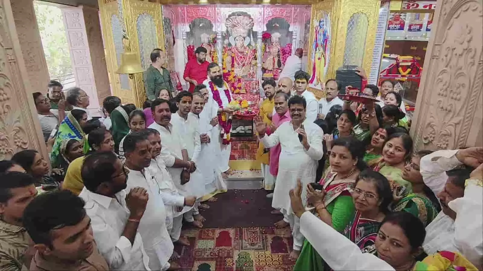 भीलवाड़ा: सामूहिक विवाह सम्मेलन के लिए भगवान गणेश को दिया गया निमंत्रण भीलवाड़ा: सामूहिक विवाह सम्मेलन के लिए भगवान गणेश को दिया गया निमंत्रण