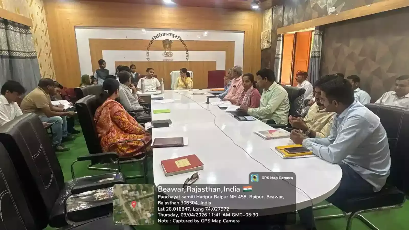 रायपुर पंचायत समिति के वीसी कक्ष में उपखंड अधिकारी सुमित्रा विश्नोई टीबी मुक्त भारत अभियान जनसुनवाई की अध्यक्षता करती हुईं। रायपुर पंचायत समिति के वीसी कक्ष में उपखंड अधिकारी सुमित्रा विश्नोई टीबी मुक्त भारत अभियान जनसुनवाई की अध्यक्षता करती हुईं।