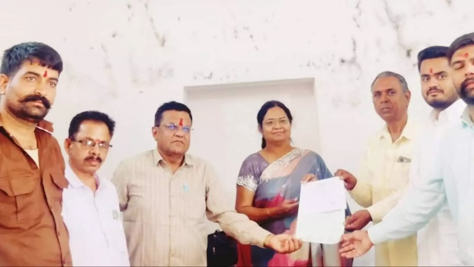 भीलवाड़ा: रहड़ पंचायत ने बालिका स्कूल को दान की 7 बीघा जमीन भीलवाड़ा: रहड़ पंचायत ने बालिका स्कूल को दान की 7 बीघा जमीन