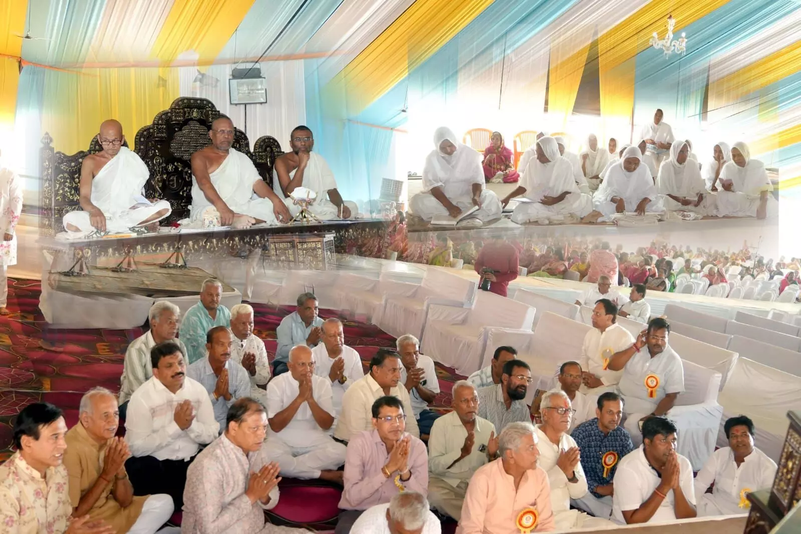 नाकोड़ा धाम महातीर्थ में अंजनशलाका के तहत पार्श्व पूजन आयोजित नाकोड़ा धाम महातीर्थ में अंजनशलाका के तहत पार्श्व पूजन आयोजित