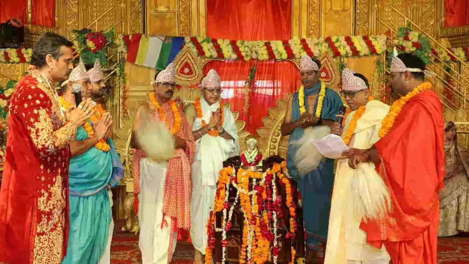 केलवा के नाकोड़ा धाम मंदिर में संतों द्वारा भगवान पार्श्वनाथ का अभिषेक और धार्मिक अनुष्ठान संपन्न।