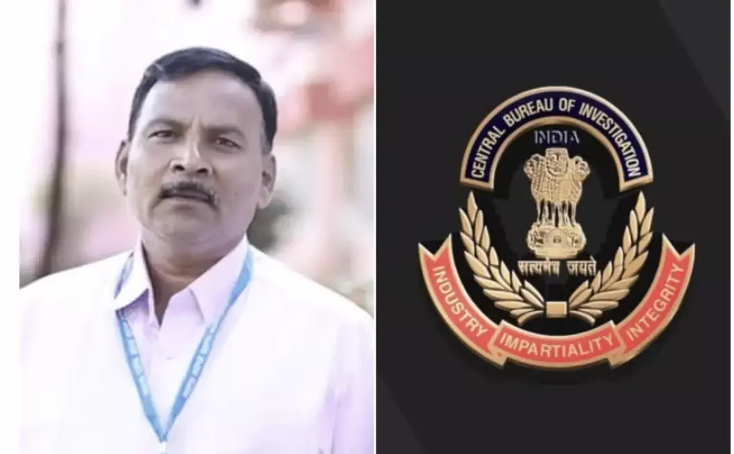 लातूर में नीट पेपर लीक मामले की जांच करती सीबीआई और पुलिस टीम की फाइल फोटो। लातूर में नीट पेपर लीक मामले की जांच करती सीबीआई और पुलिस टीम की फाइल फोटो।