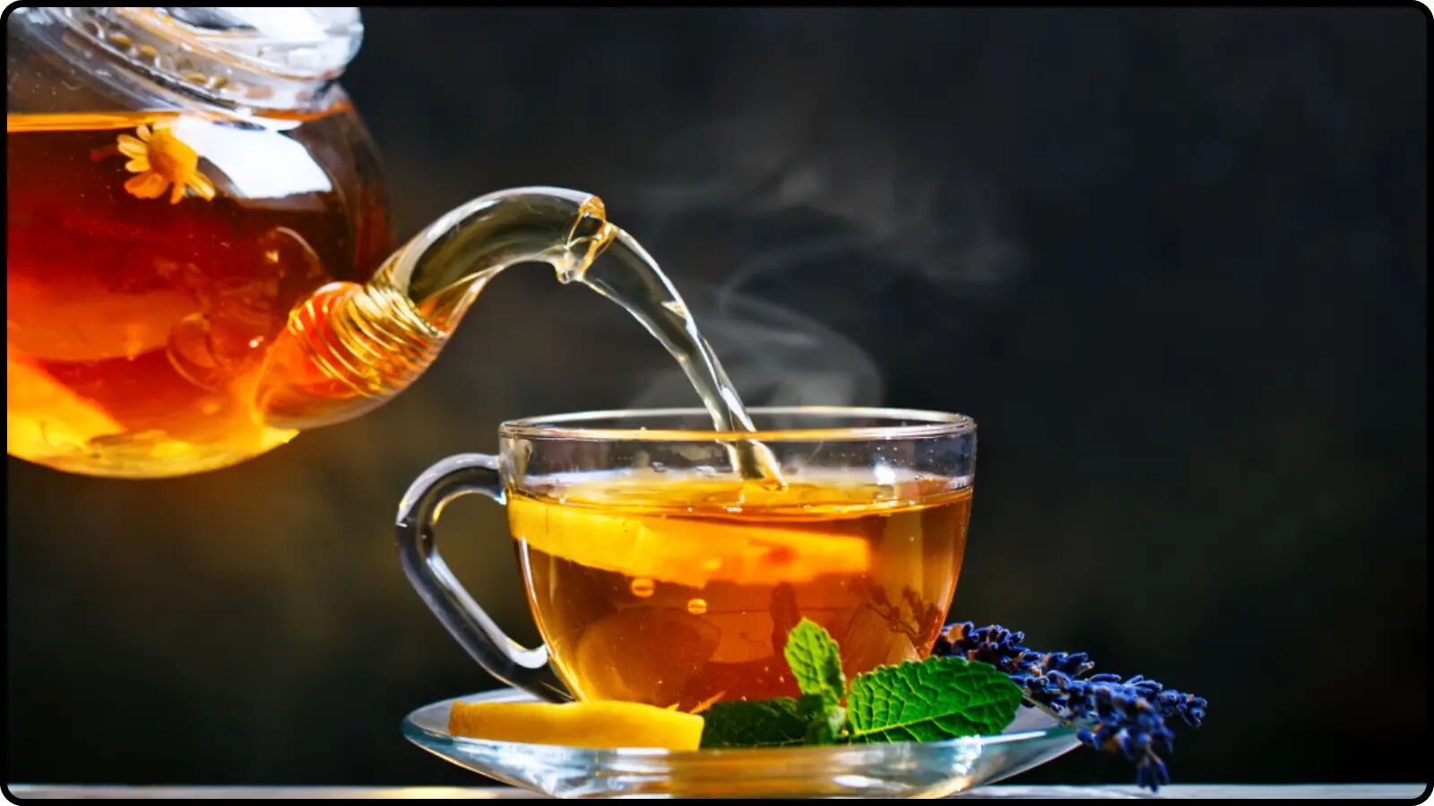 भारत में क्यों शुरू हुआ था चाय उत्पादन? अंतरराष्ट्रीय टी डे पर जानिए ...