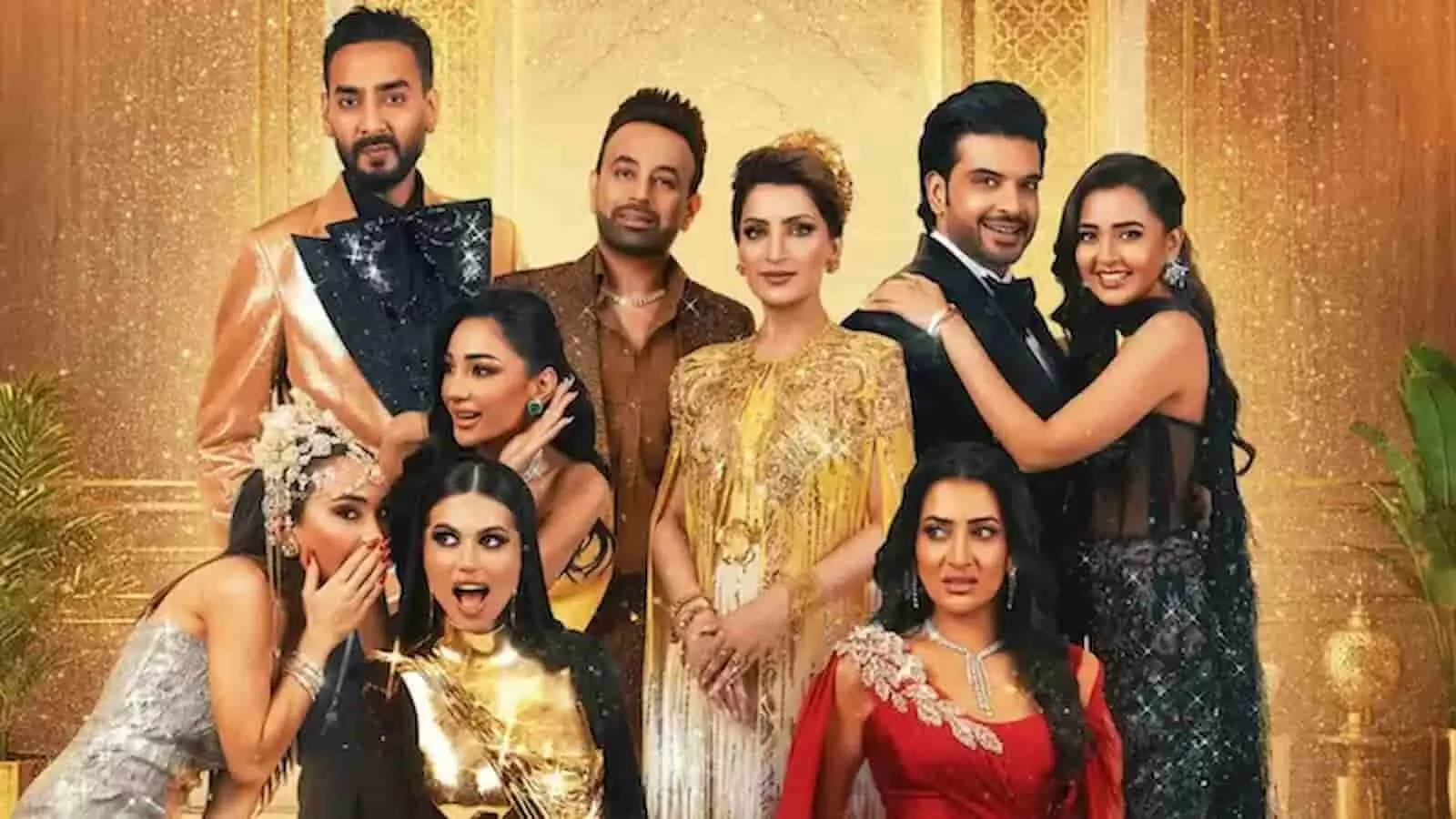 नेटफ्लिक्स की रियलिटी सीरीज देसी ब्लिंग के कलाकार दुबई में एक कार्यक्रम के दौरान उपस्थित। नेटफ्लिक्स की रियलिटी सीरीज देसी ब्लिंग के कलाकार दुबई में एक कार्यक्रम के दौरान उपस्थित।
