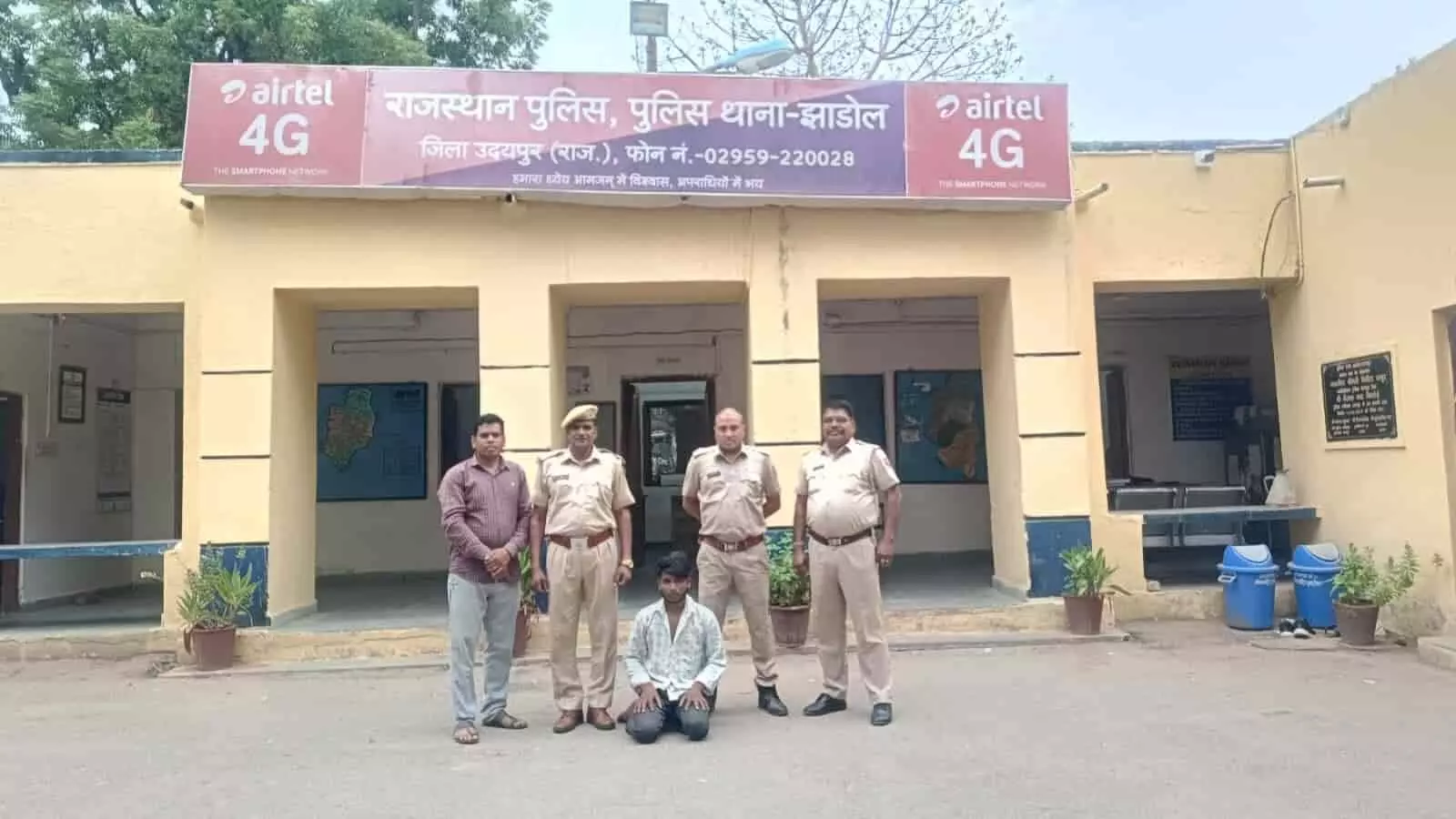 झाड़ोल पुलिस ने ससुराल से जेवरात चोरी करने के आरोपी दामाद को गिरफ्तार किया।