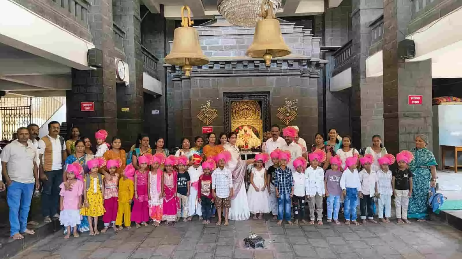 शिवाजी विद्यामंदिर मुरगूड में नए विद्यार्थियों का पारंपरिक स्वागत और शोभायात्रा का आयोजन। शिवाजी विद्यामंदिर मुरगूड में नए विद्यार्थियों का पारंपरिक स्वागत और शोभायात्रा का आयोजन।