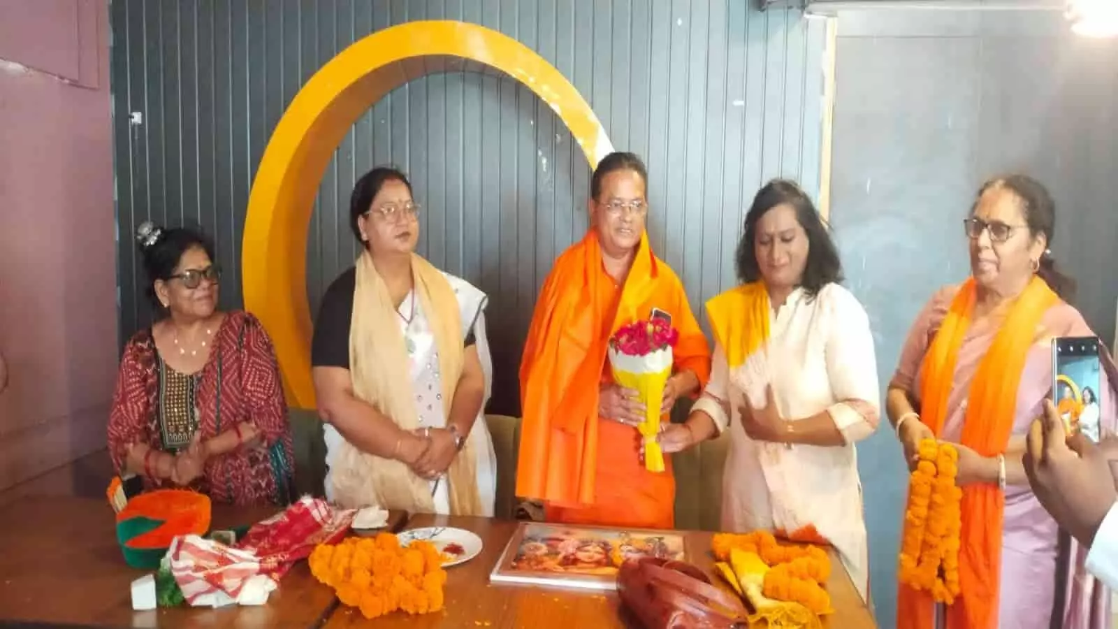 मुगलसराय में आयोजित ऊर्जा संरक्षण कार्यक्रम में भाजपा महिला मोर्चा की पदाधिकारी उपस्थित हैं। मुगलसराय में आयोजित ऊर्जा संरक्षण कार्यक्रम में भाजपा महिला मोर्चा की पदाधिकारी उपस्थित हैं।