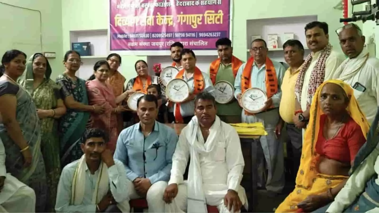 तस्वीर में गंगापुर सिटी स्थित दिव्यांग सेवा केंद्र में सक्षम संस्था के शिविर का दृश्य। तस्वीर में गंगापुर सिटी स्थित दिव्यांग सेवा केंद्र में सक्षम संस्था के शिविर का दृश्य।