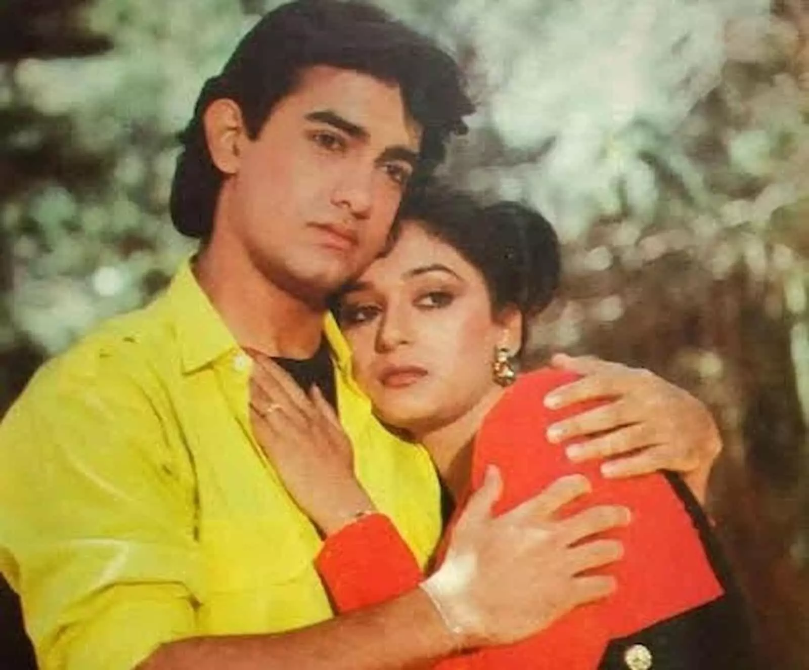 तस्वीर में आमिर खान और माधुरी दीक्षित, फिल्म दिल की 36वीं वर्षगांठ के संदर्भ में। तस्वीर में आमिर खान और माधुरी दीक्षित, फिल्म दिल की 36वीं वर्षगांठ के संदर्भ में।