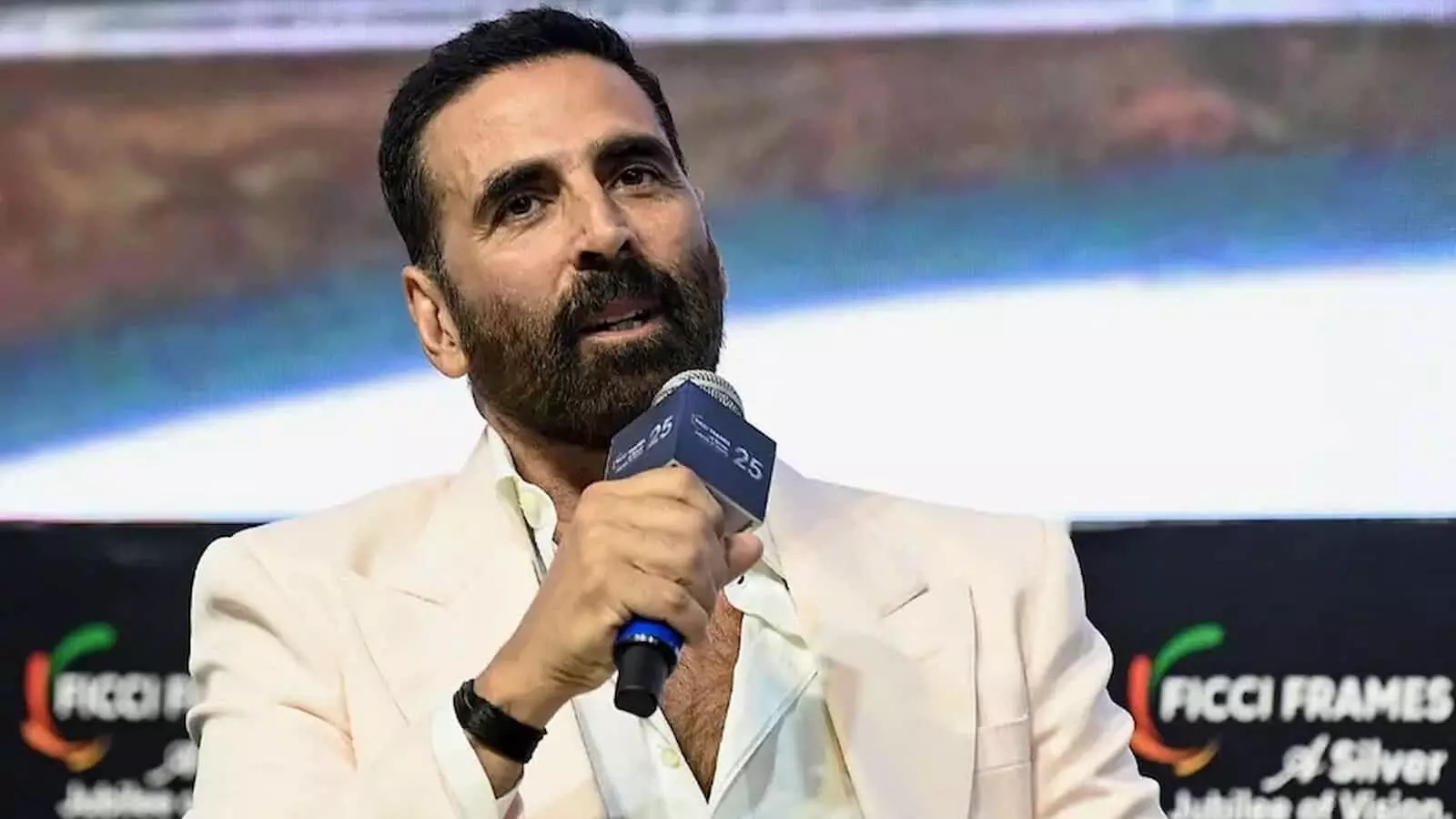डिजिटल युग में कॉमेडी की चुनौतियों पर बोले अक्षय कुमार: 'स्टैंड-अप कॉमेडियन का काम करना सबसे कठिन'