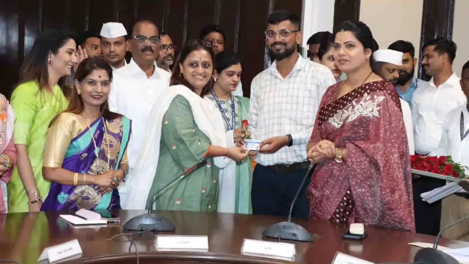 मुंबई: अधिकृत फेरीवालों को मिलेंगे क्यूआर कोड वाले डिजिटल पहचान पत्र