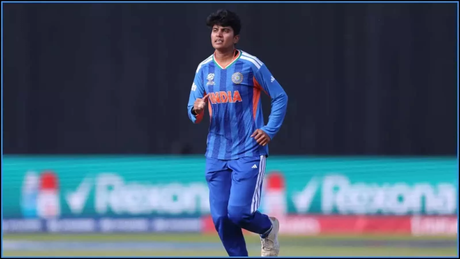 ICC Rankings में शीर्ष पर जमीं श्री चरणी; बेल और एक्लेस्टोन ने बढ़ाई धड़कनें!
