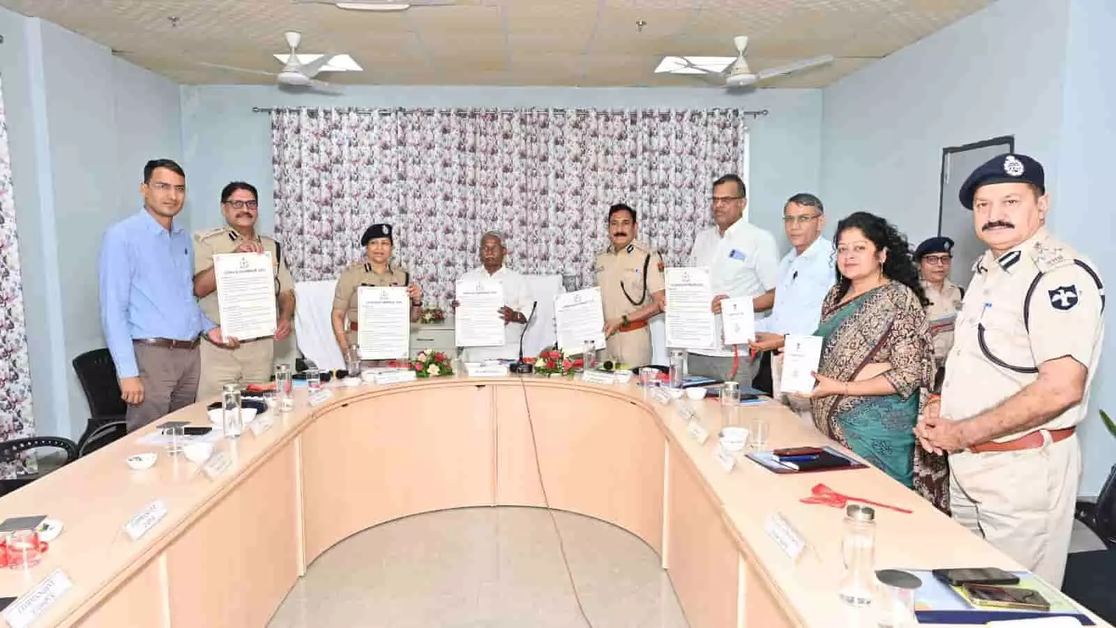 होमगार्ड विभाग की समीक्षा बैठक: मंत्री बाबूलाल खराड़ी ने दिए निर्देश