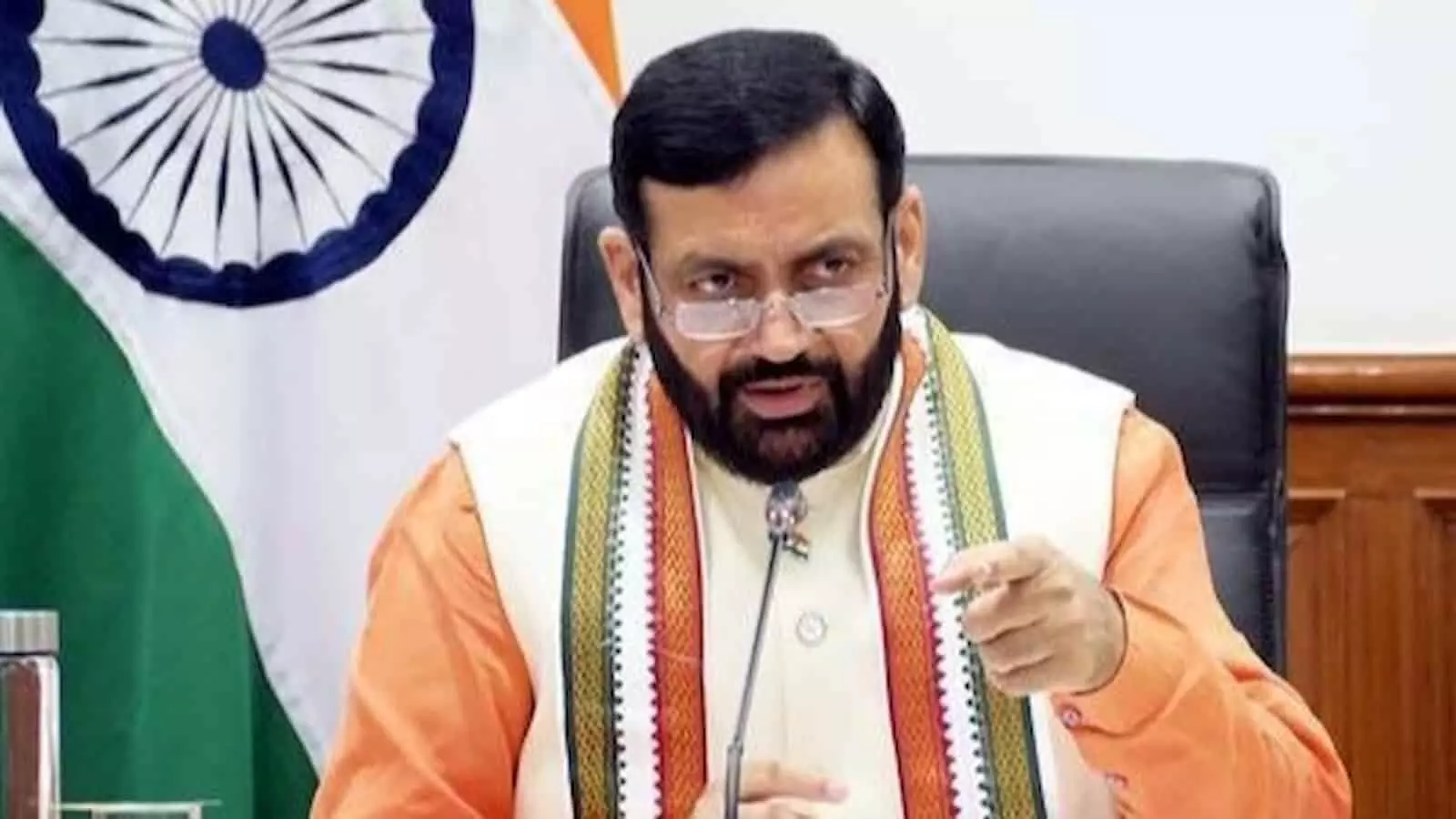 हरियाणा के मुख्यमंत्री नायब सिंह सैनी एक कार्यक्रम के दौरान संबोधन देते हुए।