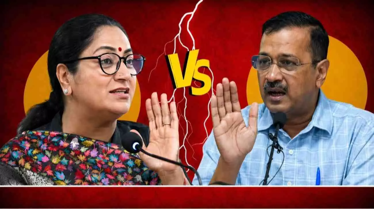 राम मंदिर चंदा विवाद पर चर्चा करते हुए दिल्ली की मुख्यमंत्री रेखा गुप्ता और अरविंद केजरीवाल। राम मंदिर चंदा विवाद पर चर्चा करते हुए दिल्ली की मुख्यमंत्री रेखा गुप्ता और अरविंद केजरीवाल।