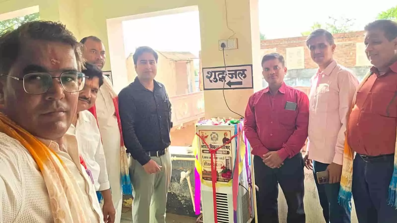 भारत विकास परिषद के 64वें स्थापना दिवस पर गंगापुर सिटी में वाटर कूलर समर्पित, विद्यार्थियों को अध्ययन सामग्री वितरित