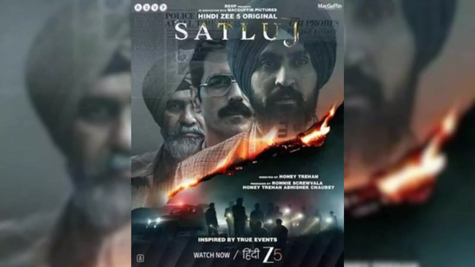 पोस्टर में फिल्म सतलुज के कलाकार और नीचे लोगों का समूह दिखाई दे रहा है। पोस्टर में फिल्म सतलुज के कलाकार और नीचे लोगों का समूह दिखाई दे रहा है।