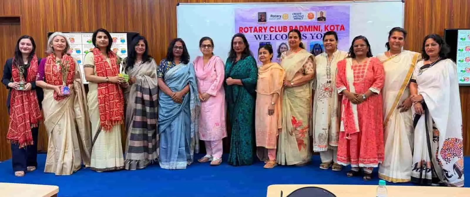 रोटरी क्लब पद्मिनी का नेतृत्व विकास अभियान: ग्लोबल पब्लिक स्कूल में विद्यार्थियों ने सीखे सफलता और संवाद के सूत्र