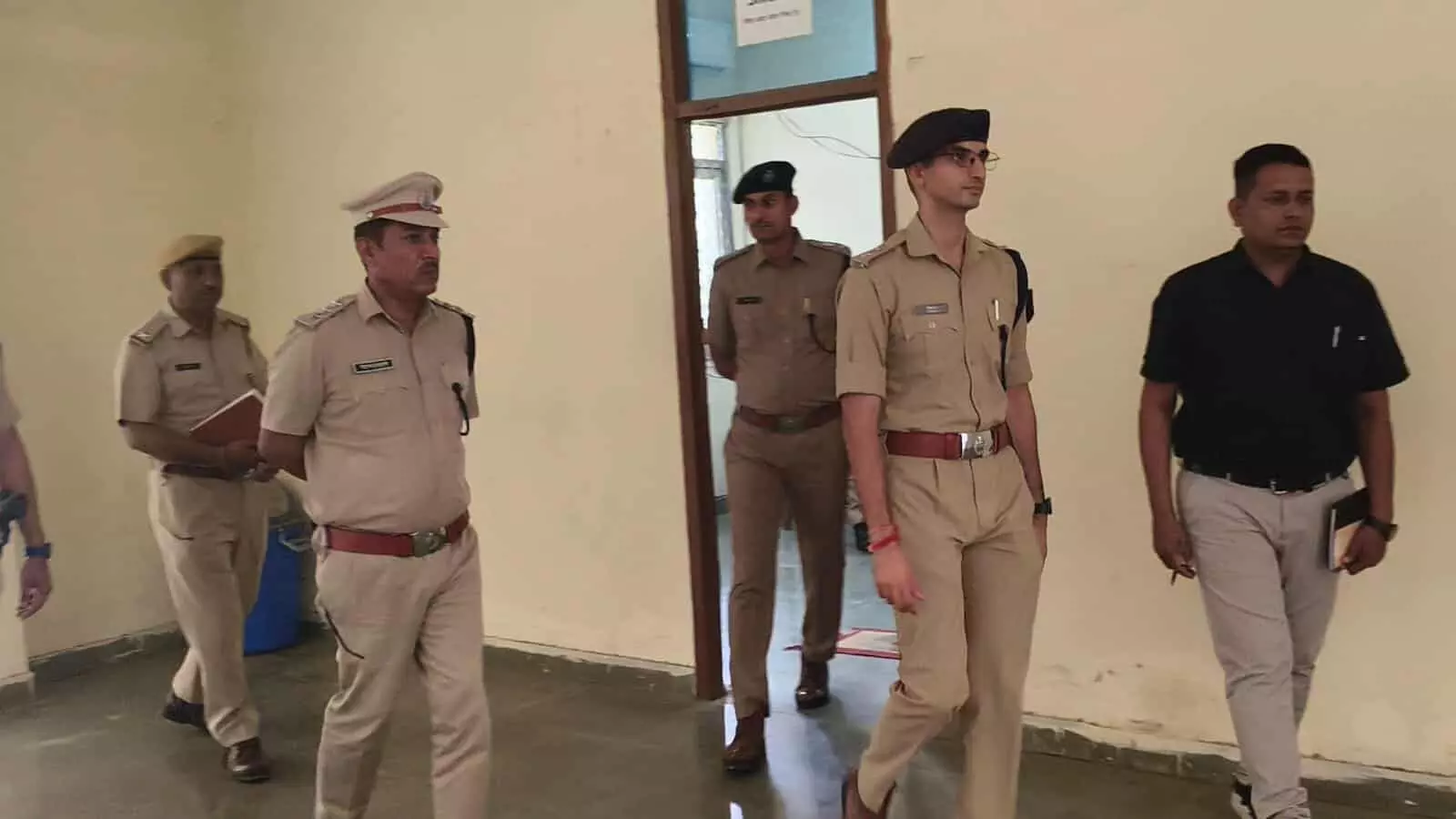 प्रतापगढ़ के नए एसपी विशाल जांगिड़ ने संभाला पदभार, नशे के कारोबार पर सख्त कार्रवाई का किया ऐलान