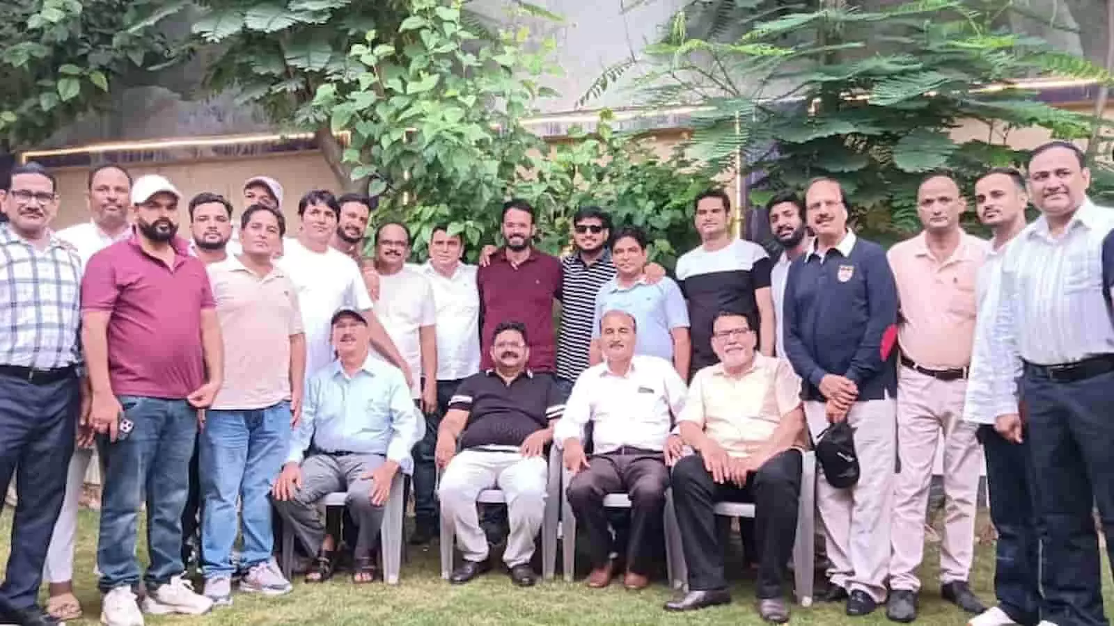 रीको की थड़ी में डॉक्टर मानसून हंगामा कार्यक्रम के दौरान खेल प्रतियोगिताओं में भाग लेते चिकित्सक। रीको की थड़ी में डॉक्टर मानसून हंगामा कार्यक्रम के दौरान खेल प्रतियोगिताओं में भाग लेते चिकित्सक।