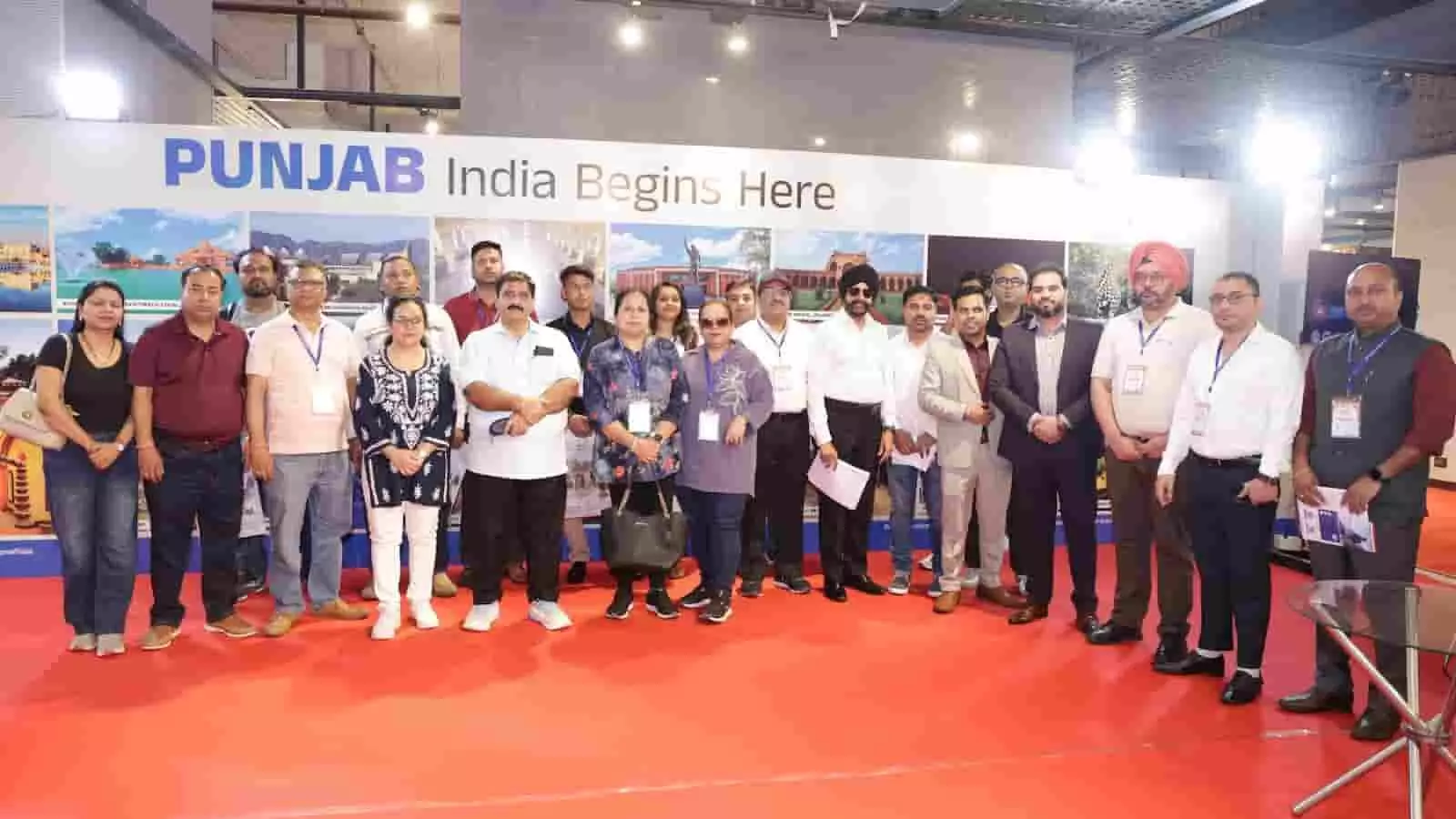 जयपुर में इंडिया ट्रैवल मार्ट 2026 के दौरान पंजाब पर्यटन स्टॉल पर खड़े प्रतिनिधि। जयपुर में इंडिया ट्रैवल मार्ट 2026 के दौरान पंजाब पर्यटन स्टॉल पर खड़े प्रतिनिधि।