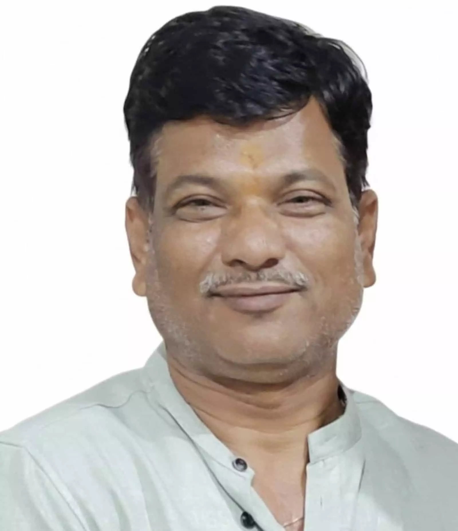 तस्वीर में मुकेश सिंघल हल्के हरे रंग के कुर्ते में दिखाई दे रहे हैं। तस्वीर में मुकेश सिंघल हल्के हरे रंग के कुर्ते में दिखाई दे रहे हैं।