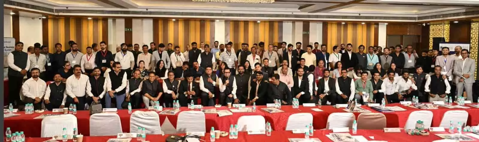 कोटा में आयोजित बिजनेस मेगा इवेंट में एकत्रित हुए 250 से अधिक उद्यमी कोटा में आयोजित बिजनेस मेगा इवेंट में एकत्रित हुए 250 से अधिक उद्यमी