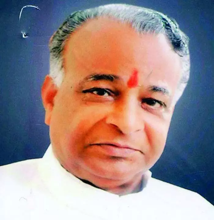 तस्वीर में स्टेट फेडरेशन ऑफ यूनेस्को एसोसिएशन के प्रदेश अध्यक्ष नेमीचंद चौपड़ा भीलवाड़ा दौरे के दौरान दिखाई दे रहे हैं। तस्वीर में स्टेट फेडरेशन ऑफ यूनेस्को एसोसिएशन के प्रदेश अध्यक्ष नेमीचंद चौपड़ा भीलवाड़ा दौरे के दौरान दिखाई दे रहे हैं।