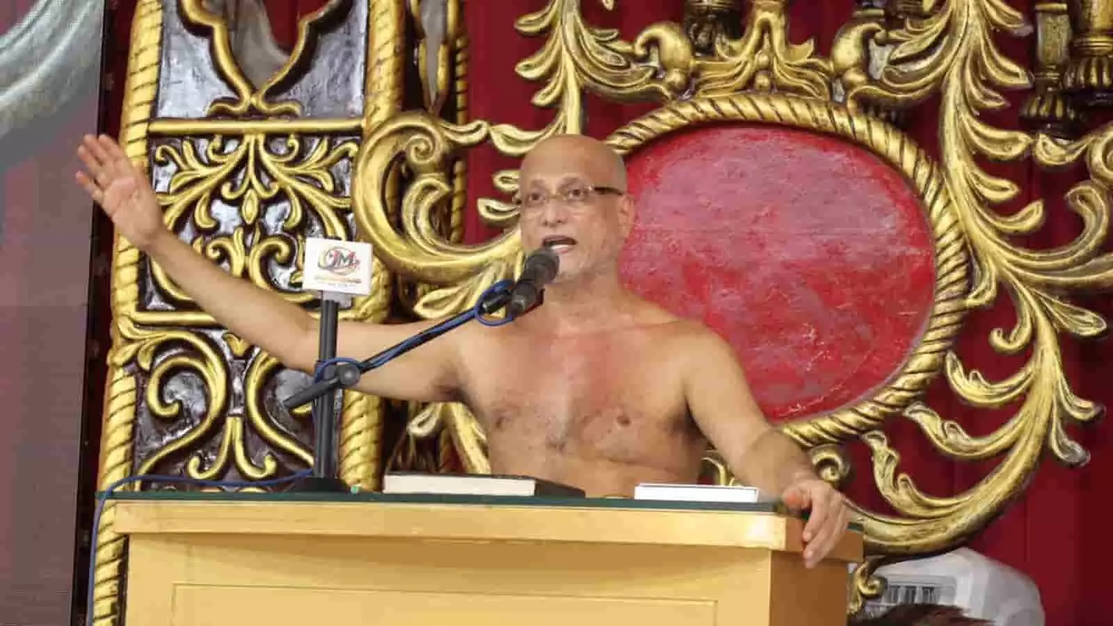 पारंपरिक वेशभूषा में नृत्य प्रस्तुत करतीं ज्ञानवती महिला मंडल की सदस्य भीलवाड़ा में। पारंपरिक वेशभूषा में नृत्य प्रस्तुत करतीं ज्ञानवती महिला मंडल की सदस्य भीलवाड़ा में।