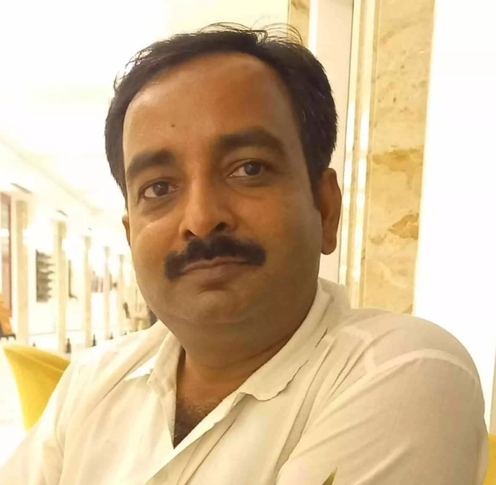 Santosh Giri Santosh Giri