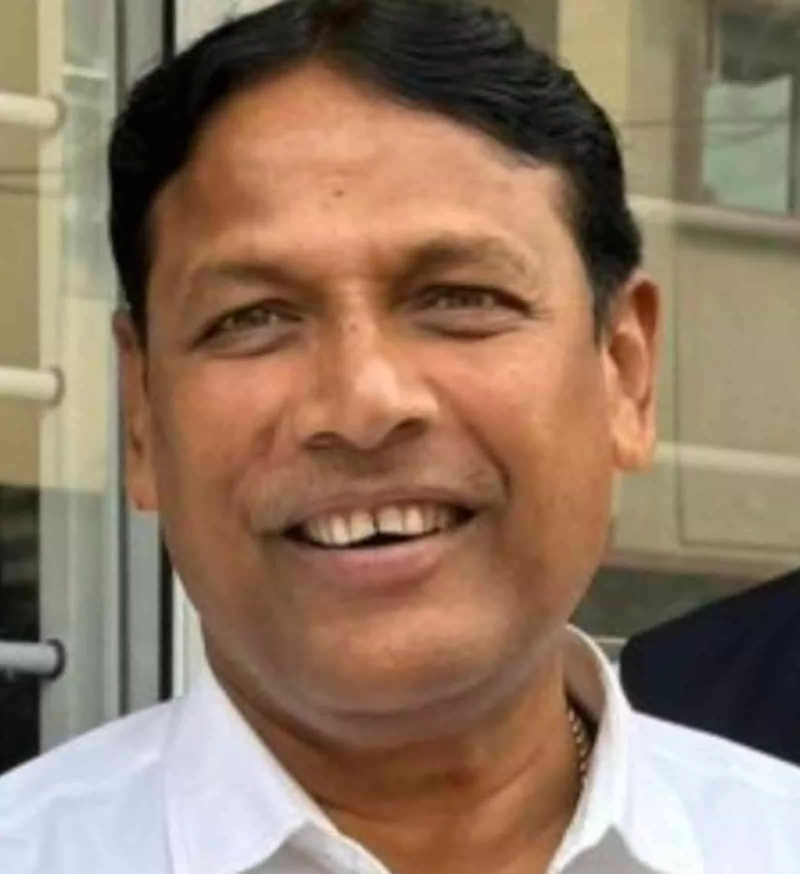 तस्वीर में अन्ता विधायक प्रमोद जैन भाया हल्के मुस्कुराते हुए नजर आ रहे हैं। तस्वीर में अन्ता विधायक प्रमोद जैन भाया हल्के मुस्कुराते हुए नजर आ रहे हैं।