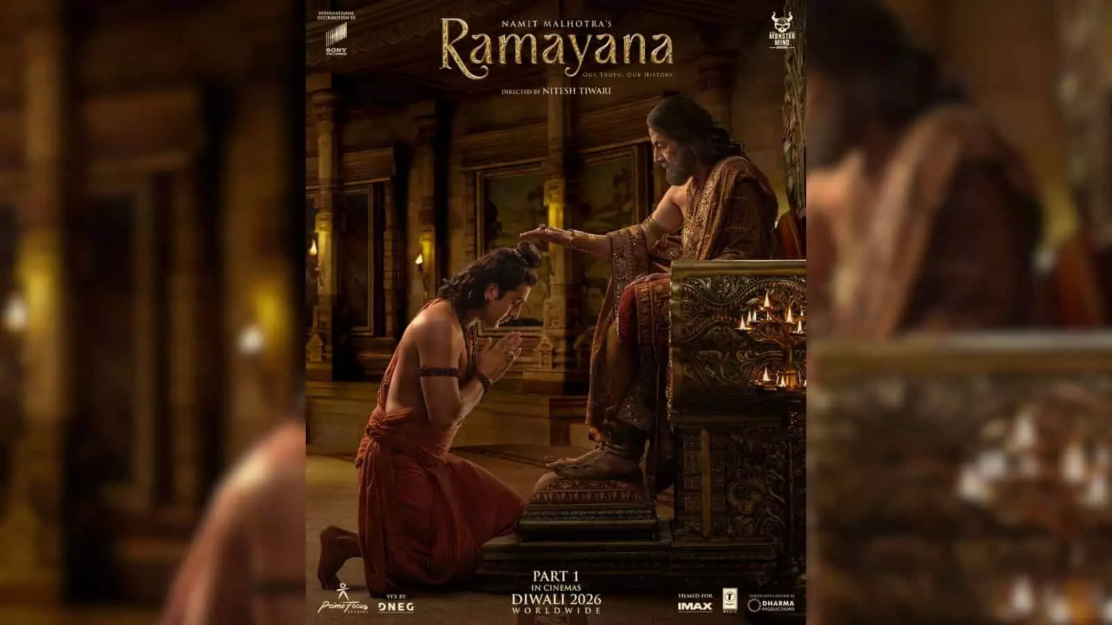 तस्वीर में राजा दशरथ के किरदार में अरुण गोविल घुटने टेककर बैठे रणबीर कपूर को आशीर्वाद दे रहे हैं। तस्वीर में राजा दशरथ के किरदार में अरुण गोविल घुटने टेककर बैठे रणबीर कपूर को आशीर्वाद दे रहे हैं।