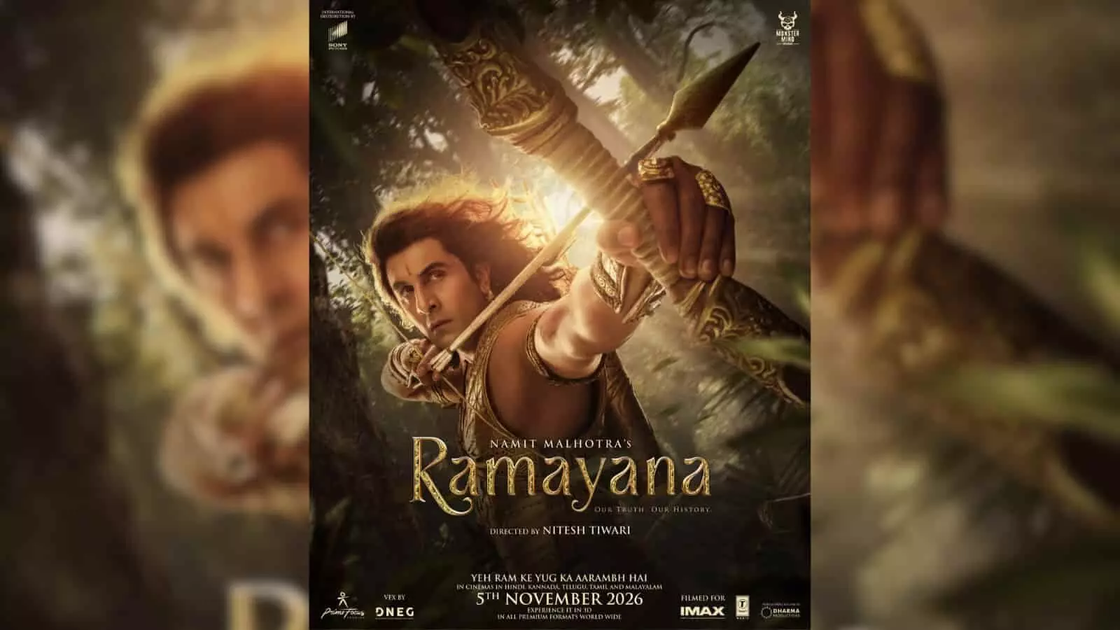 फिल्म रामायणम् के पोस्टर में धनुष-बाण साधे रणबीर कपूर भगवान राम के रूप में दिख रहे हैं। फिल्म रामायणम् के पोस्टर में धनुष-बाण साधे रणबीर कपूर भगवान राम के रूप में दिख रहे हैं।